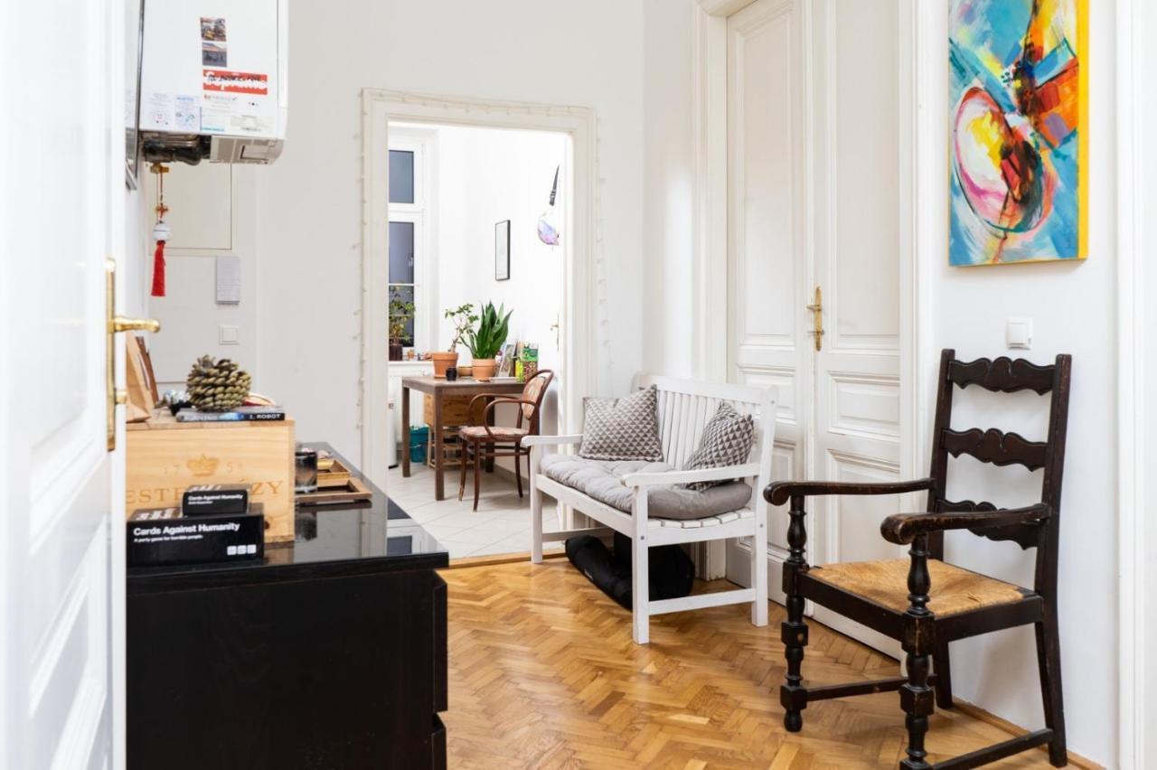 Altbauschatz Am Alsergrund, Naehe Innere Stadt * Vienna