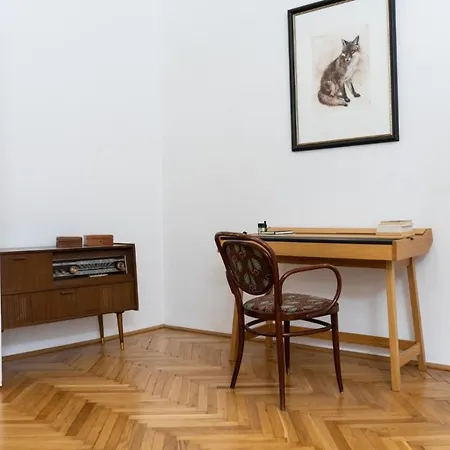 Altbauschatz Am Alsergrund, Naehe Innere Stadt Vienna Exterior photo